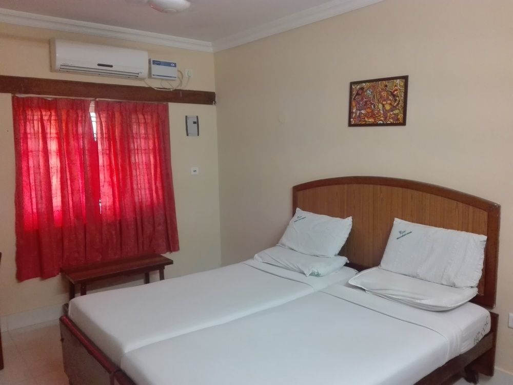 Ktdc Nandanam Guruvayoor Hotel Guruvāyūr Eksteriør billede